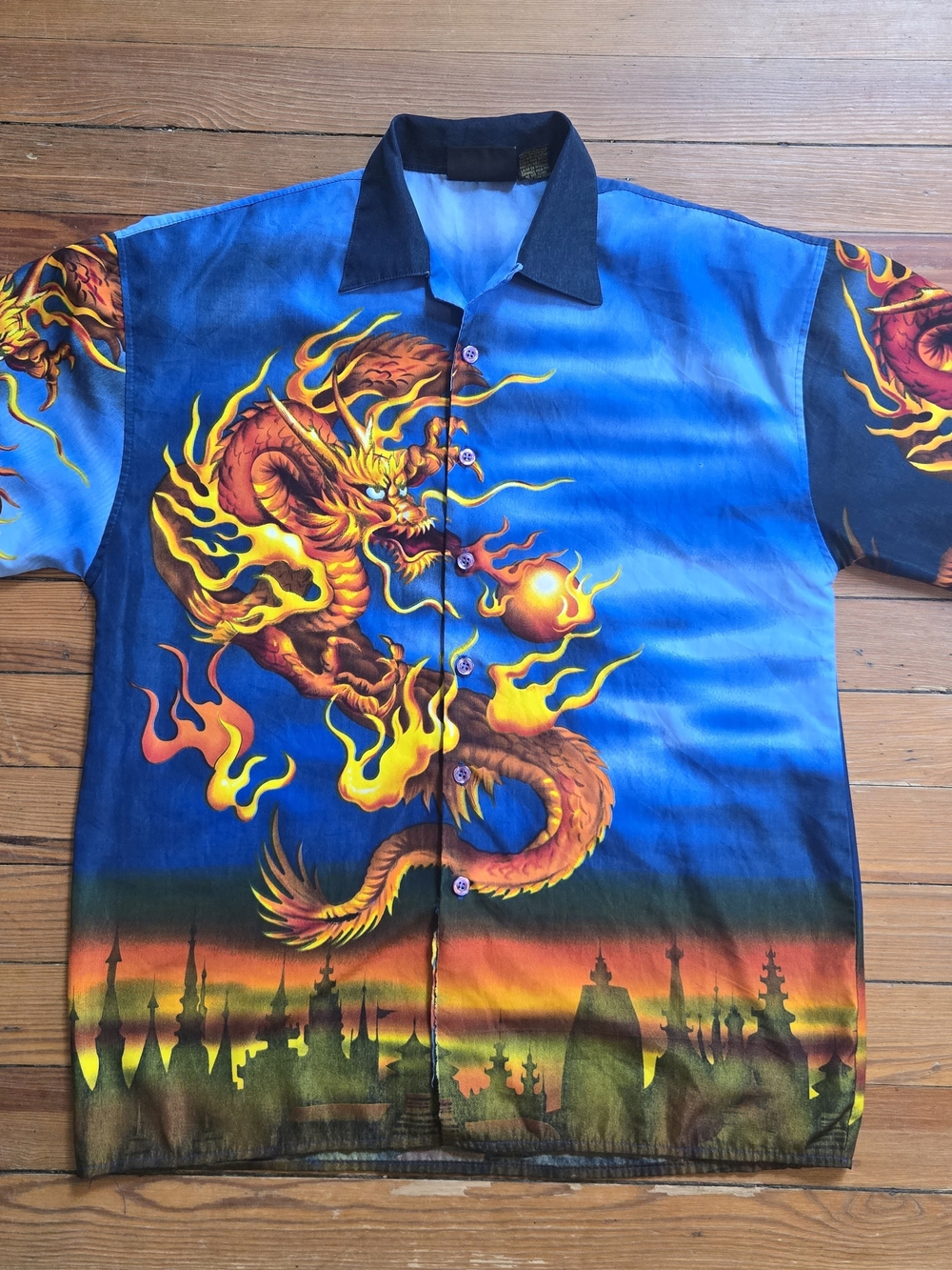 Vtg Y2k AOP fire flame dragon button up camp shirt Streetwear Skater Grunge L